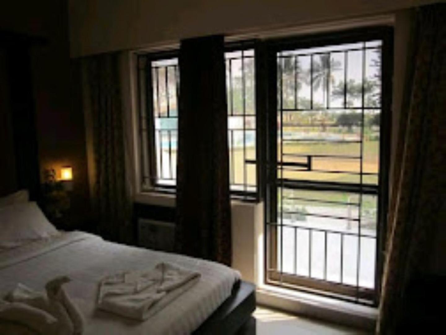 Blue Lily Beach Resort Puri Exteriör bild